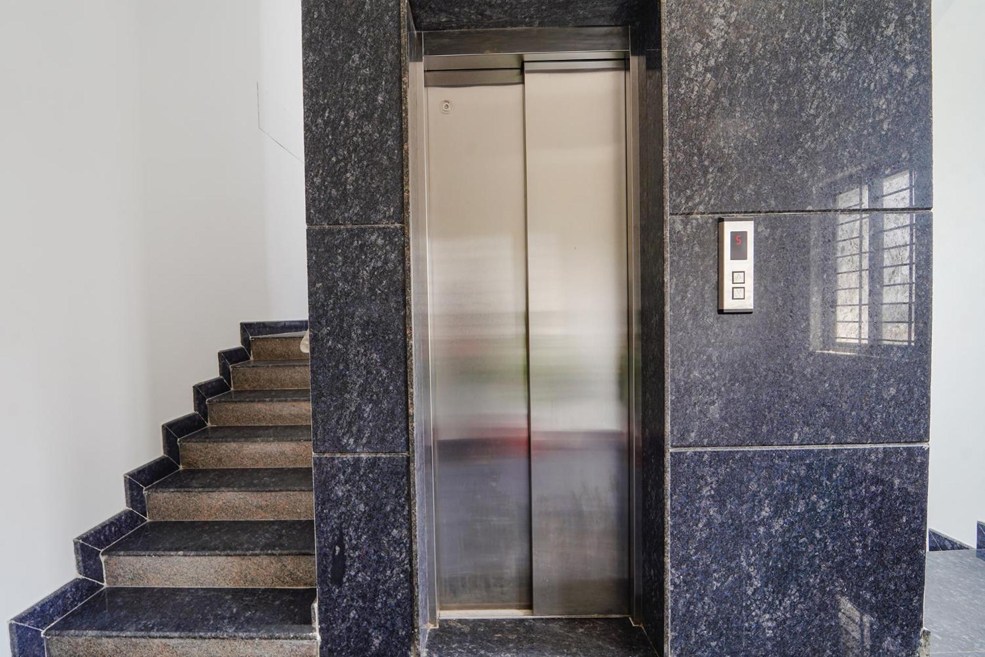 Fabhotel Metro Suites - Nr Esi Hospital Bangalore Luaran gambar